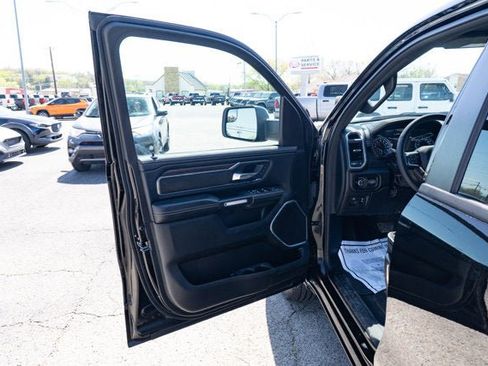 Used 2025 RAM 1500 Laramie image 10