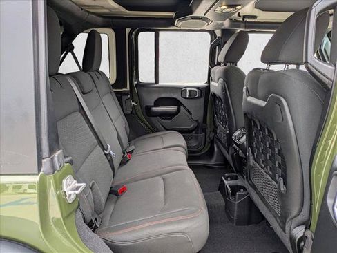 Used 2020 Jeep Wrangler Unlimited Rubicon AWD/4WD image 19