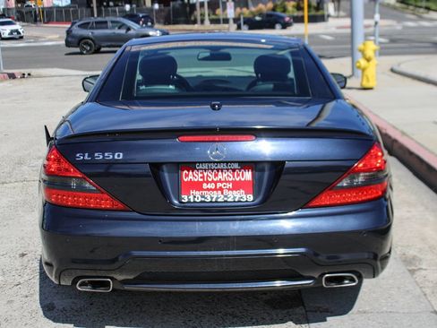 Used 2011 Mercedes-Benz SL 550 image 5