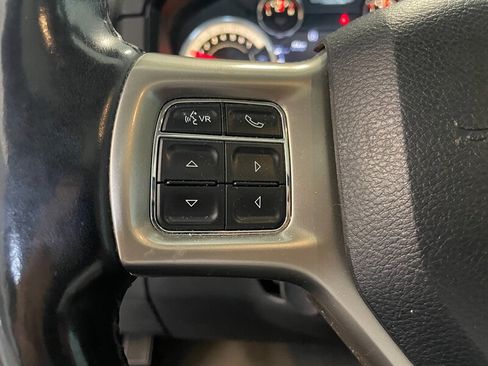Used 2015 RAM 1500 Laramie w/ Convenience Group AWD/4WD image 12