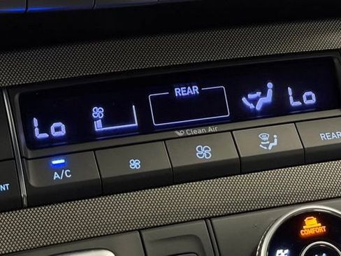 Used 2022 Hyundai Palisade Calligraphy image 22