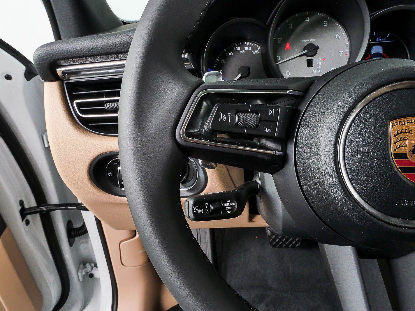 New 2026 Porsche Macan S AWD/4WD image 10