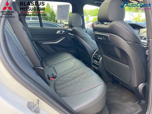 Used 2023 BMW X5 xDrive40i w/ M Sport Package AWD/4WD image 46