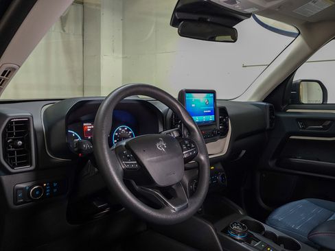 Used 2023 Ford Bronco Sport Heritage image 36