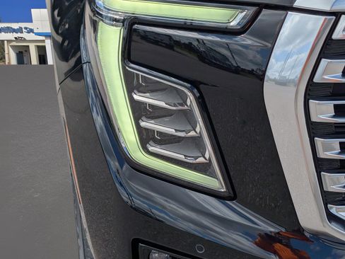 New 2026 GMC Yukon XL Denali RWD image 13