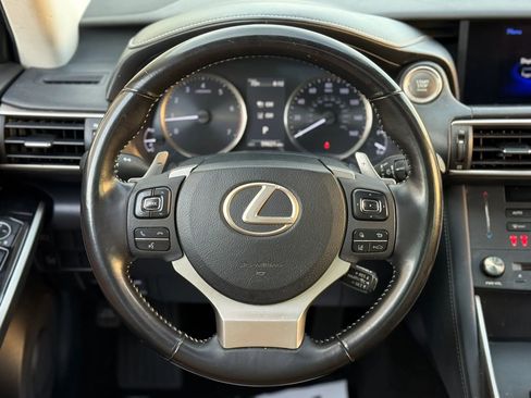 Used 2020 Lexus IS 300 F Sport image 17