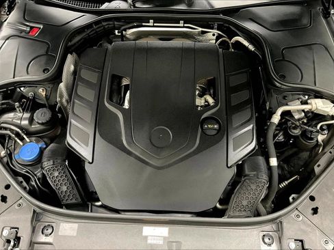 Used 2018 Mercedes-Benz S 560 4MATIC Sedan image 36