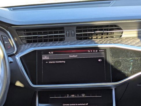 Used 2024 Audi A6 Premium Plus image 16