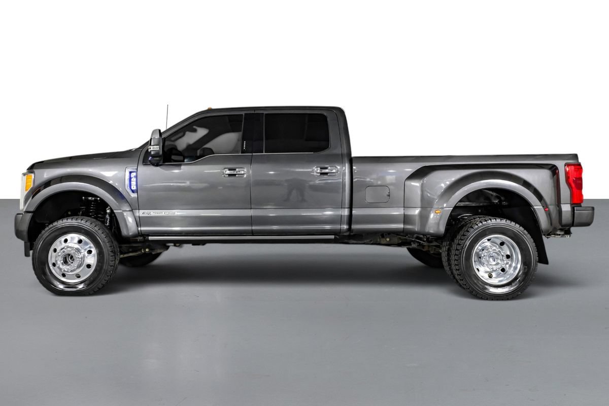 Used 2019 Ford F450 Platinum w/ Platinum Ultimate Package AWD/4WD image 11