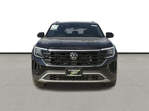 New 2026 Volkswagen Atlas Cross Sport SE image 2