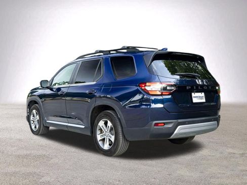 Used 2023 Honda Pilot EX-L image 7