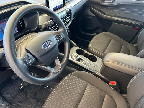Used 2025 Ford Escape Active image 10