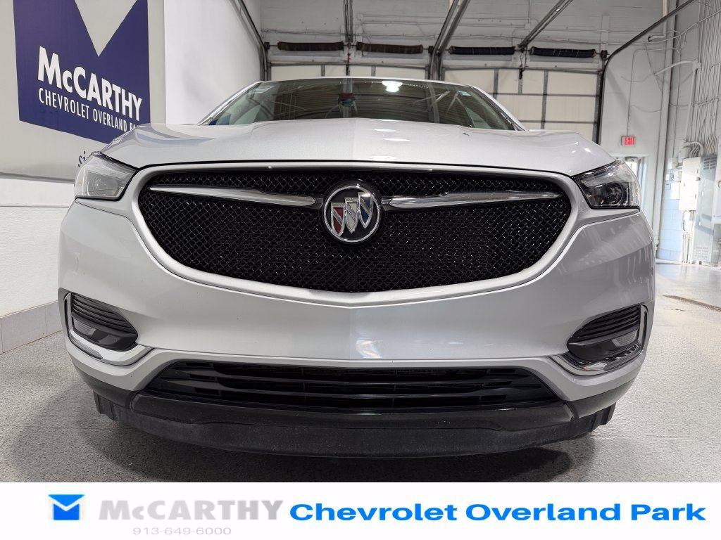 Used 2021 Buick Enclave Essence w/ Sport Touring Edition FWD image 10