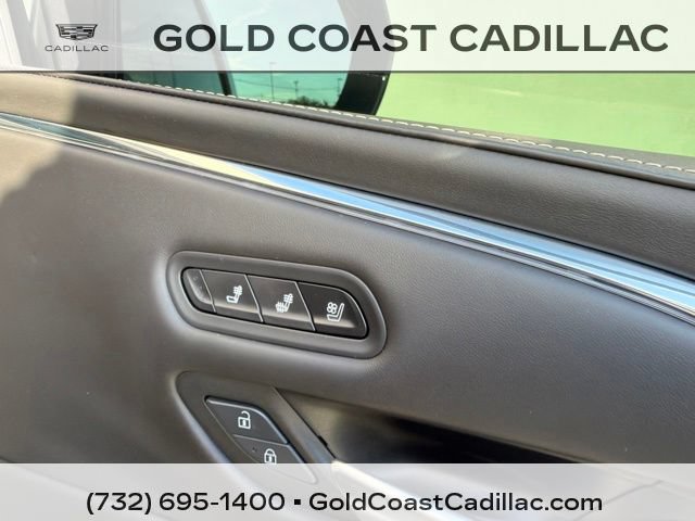 Certified 2024 Cadillac Escalade Sport Platinum w/ LPO, ONYX Package AWD/4WD image 8