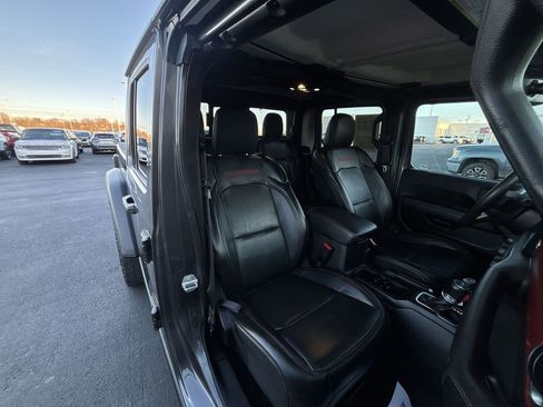 Used 2023 Jeep Gladiator Rubicon w/ LED Lighting Group image 30