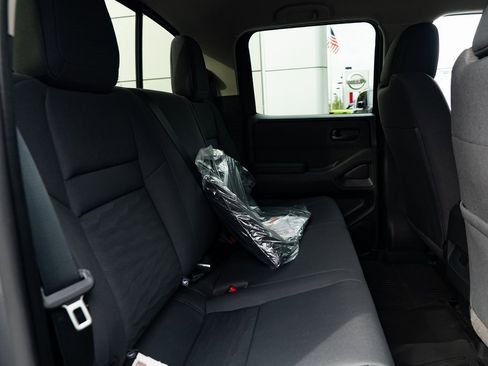 New 2026 Nissan Frontier S image 24