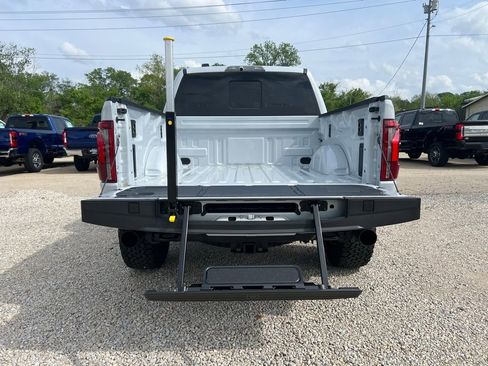 Used 2025 Ford F150 Raptor AWD/4WD image 18