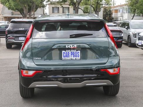 New 2026 Kia Niro Wind FWD image 16