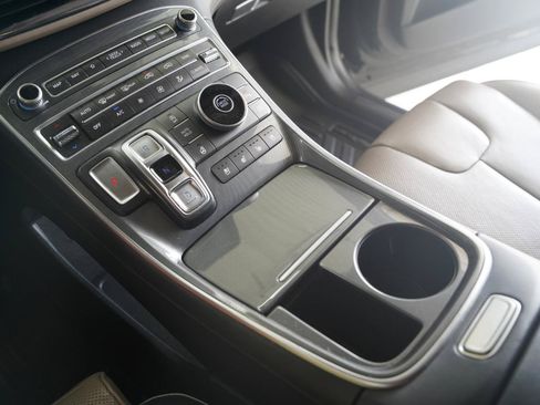 Used 2023 Hyundai Santa Fe Limited FWD image 21