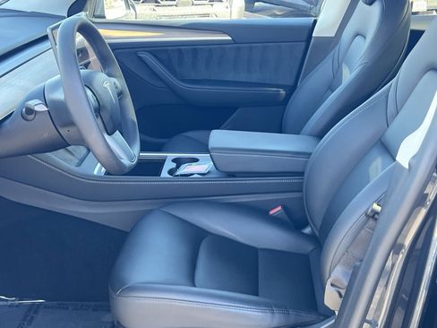 Used 2024 Tesla Model Y Long Range image 13