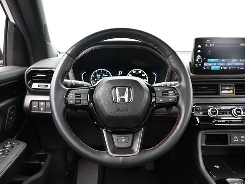 Certified 2025 Honda Pilot TrailSport image 47