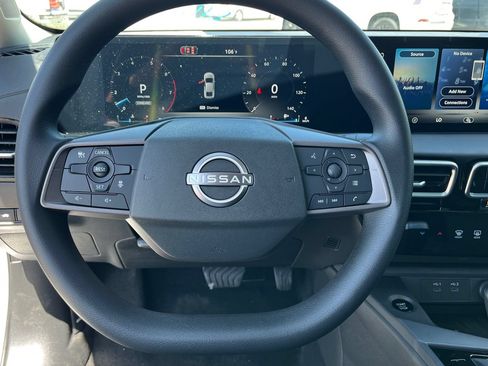 New 2027 Nissan Sentra SV w/ Floor Mat Package FWD image 18