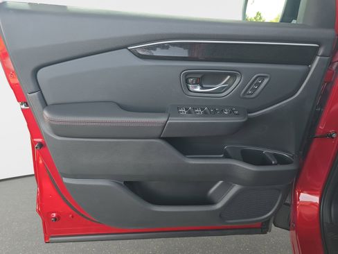 New 2025 Honda Pilot Black Edition image 27