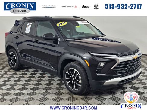 Used 2024 Chevrolet TrailBlazer LT w/ Driver Confidence Package FWD image 1