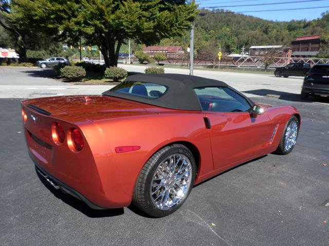 Used 2005 Chevrolet Corvette Convertible w/ Preferred Equipment Group RWD image 7