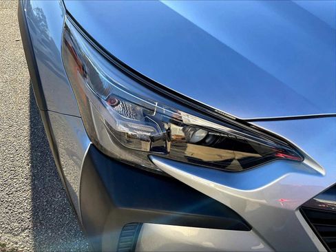 Used 2025 Subaru Outback Limited image 31