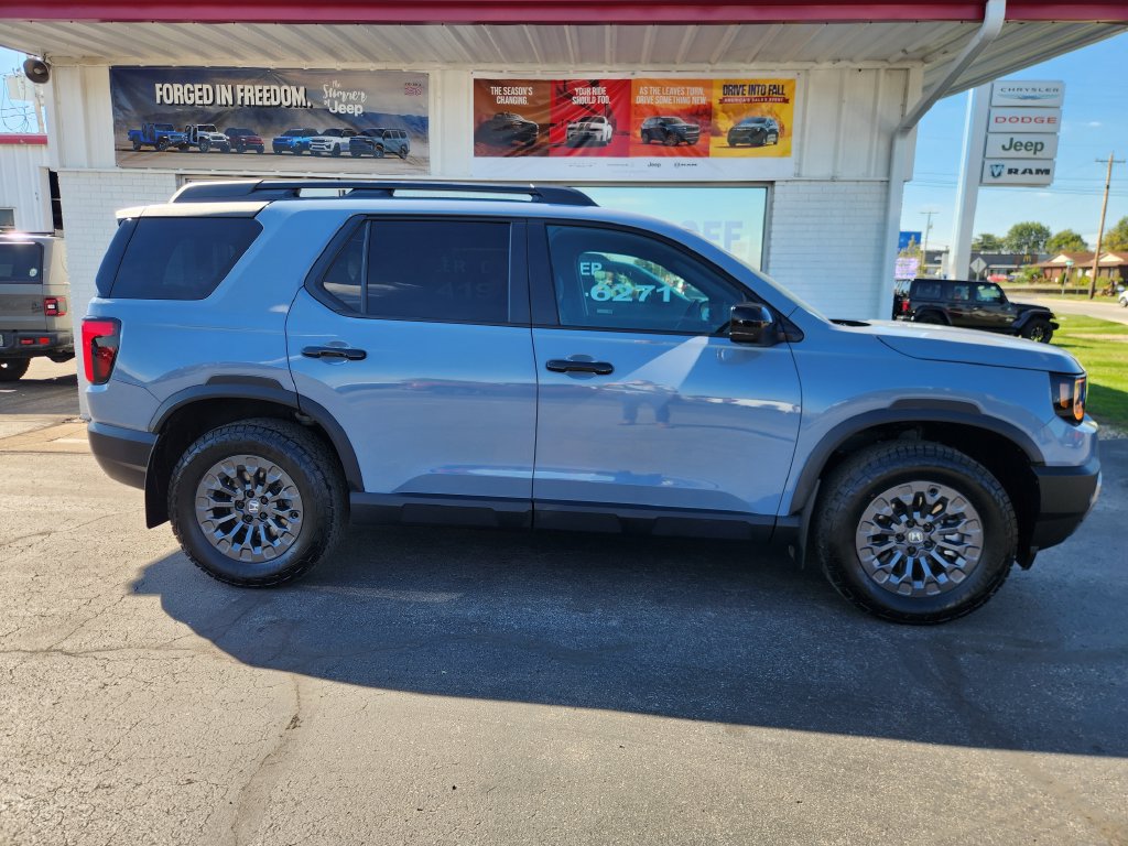 Used 2026 Honda Passport TrailSport image 2