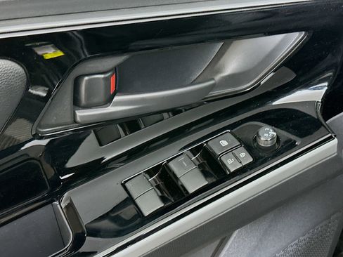 Used 2023 Toyota bZ4X XLE w/ Weather Package AWD/4WD image 15