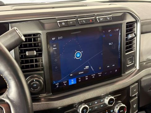 Used 2024 Ford F250 Platinum w/ FX4 Off-Road Package image 14