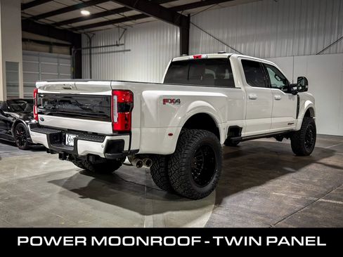 Used 2026 Ford F450 Platinum w/ FX4 Off-Road Package AWD/4WD image 5