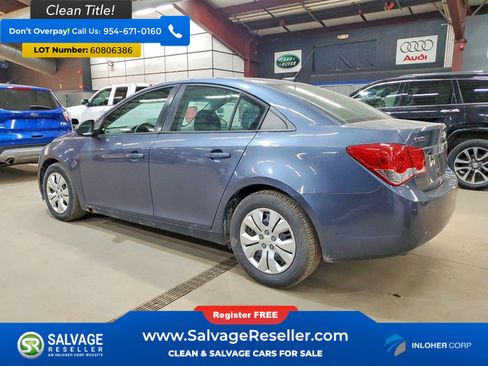 Used 2013 Chevrolet Cruze LS FWD image 3