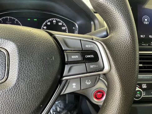 Used 2019 Honda Accord LX image 23