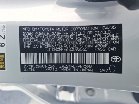 Certified 2025 Toyota Corolla SE w/ SE Premium Package FWD image 19