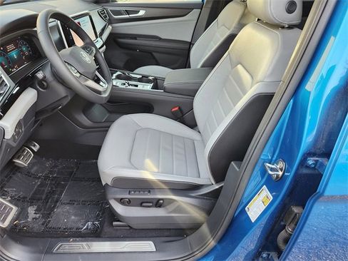 New 2025 Volkswagen Atlas Cross Sport SEL R-Line image 12