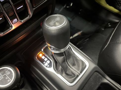 Used 2023 Jeep Wrangler Unlimited Sahara w/ Cold Weather Group image 20