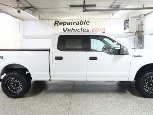 Used 2020 Ford F150 XLT w/ Trailer Tow Package AWD/4WD image 4