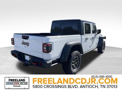 New 2025 Jeep Gladiator Rubicon w/ Convenience Group
