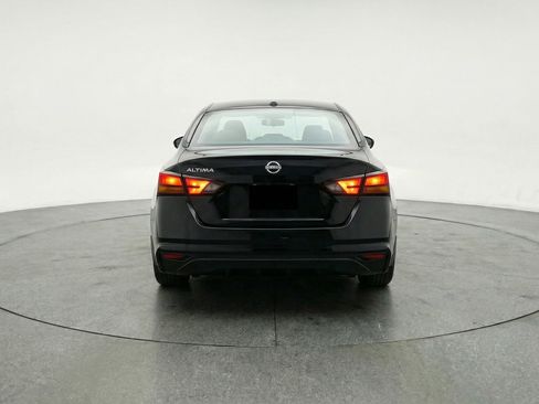 Used 2025 Nissan Altima 2.5 SV image 7