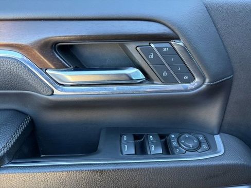 Used 2024 GMC Sierra 2500 Denali w/ Denali Reserve Package image 4