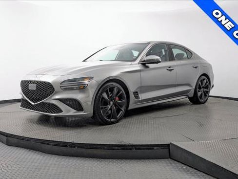 Used 2023 Genesis G70 3.3T w/ Sport Prestige Package RWD image 2