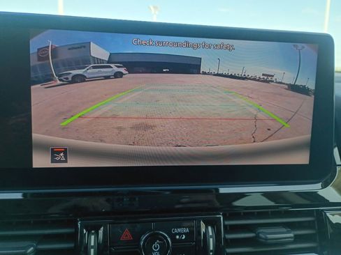 New 2026 Nissan Pathfinder SV image 15