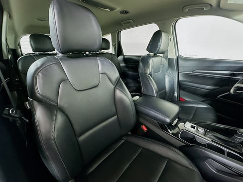 Certified 2021 Kia Telluride LX image 28