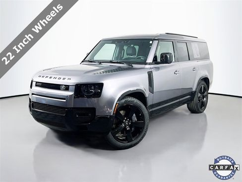 Used 2024 Land Rover Defender 130 X-Dynamic SE image 1