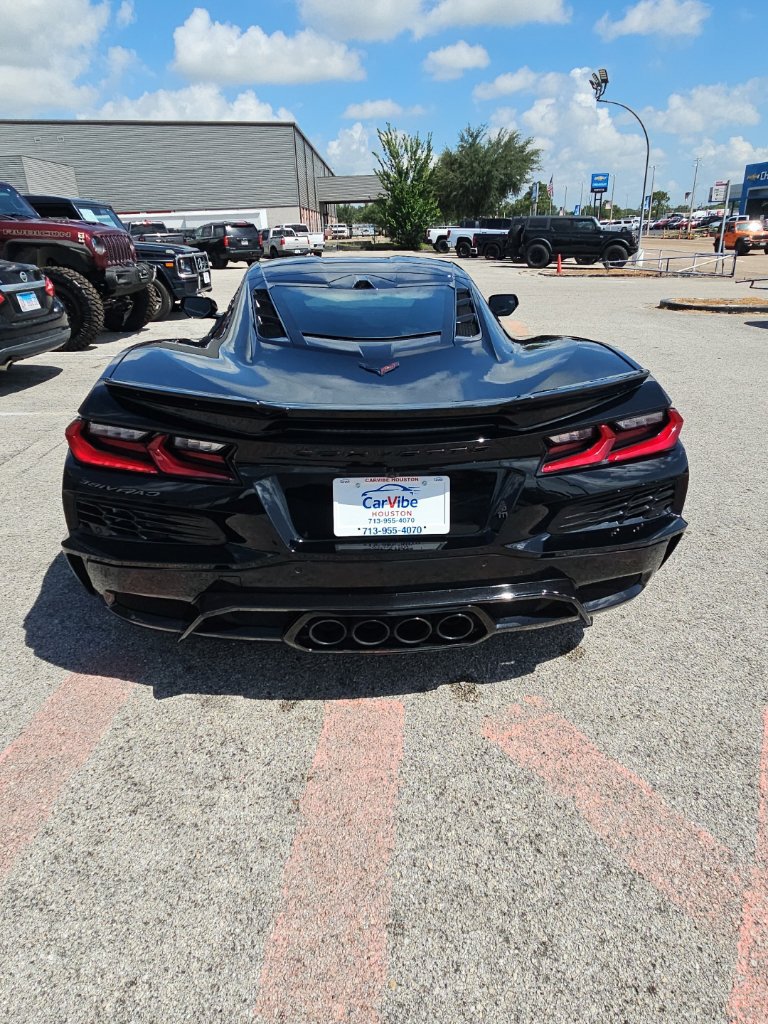 Used 2023 Chevrolet Corvette Z06 w/ Engine Appearance Package RWD image 6