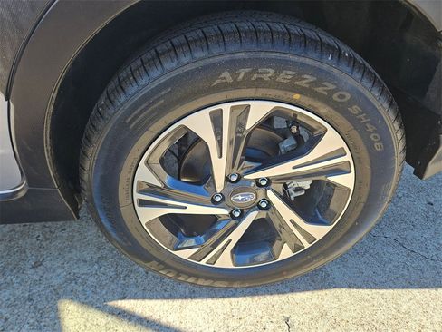 Used 2024 Subaru Crosstrek 2.0i Premium image 29