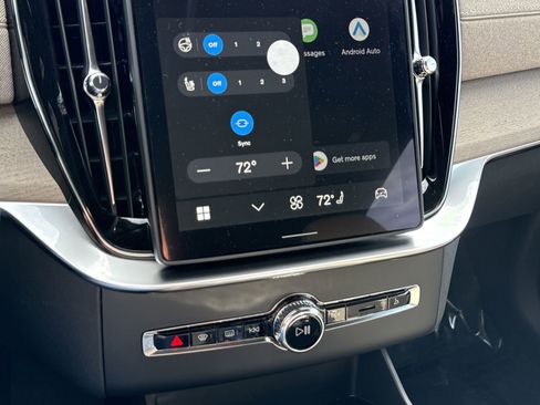 New 2026 Volvo XC90 B5 Plus image 29